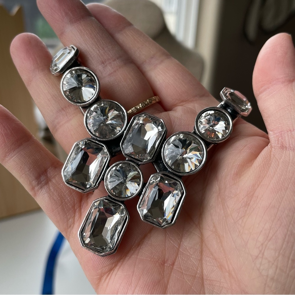 Silver Large Flat Rhinestones Statement Necklace - image 3